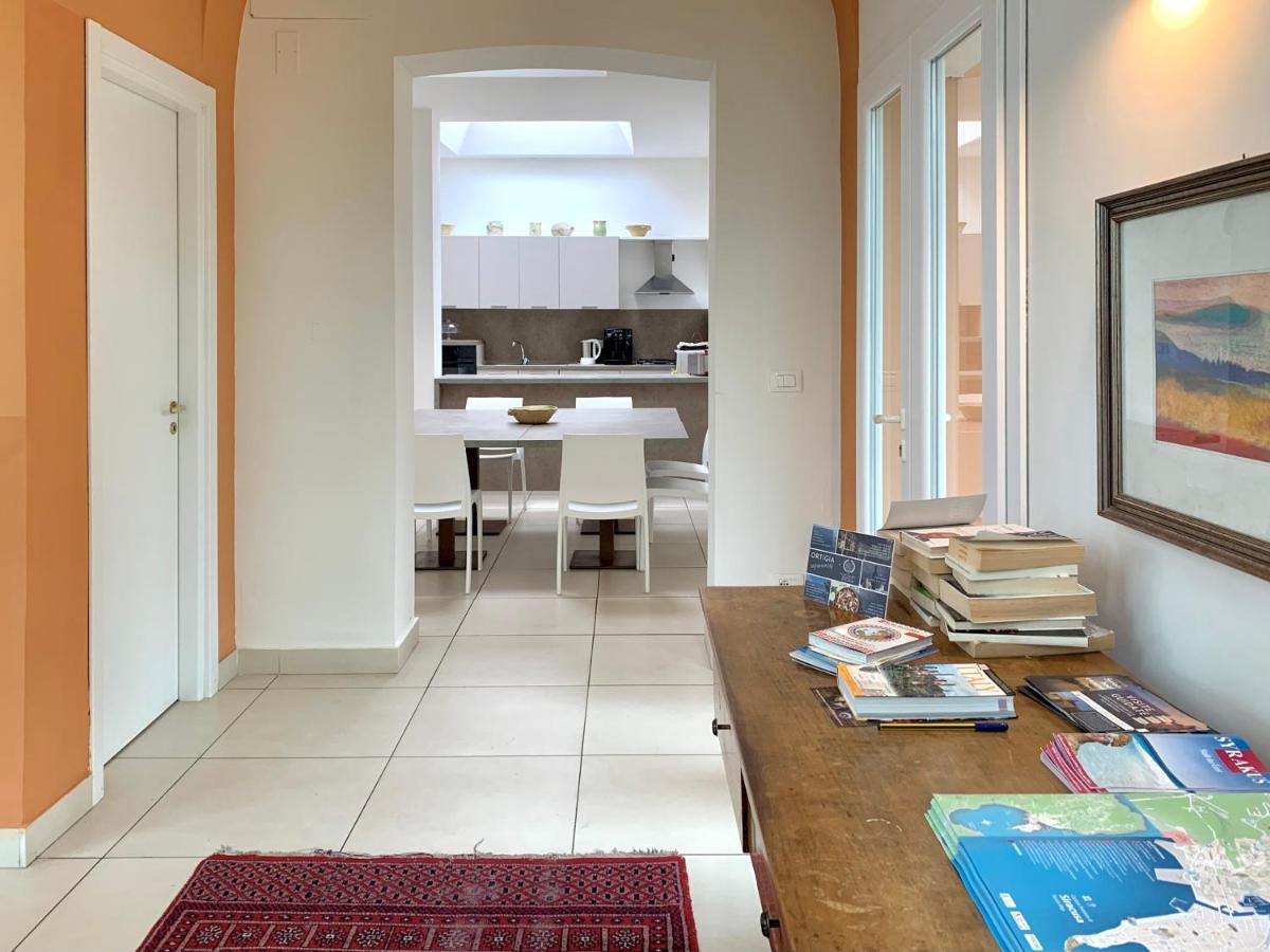 Temenos Villa By Ortigiaapartments Szirakúza Kültér fotó