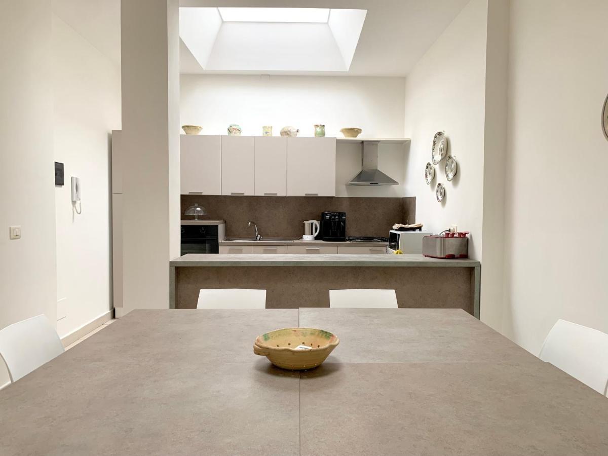 Temenos Villa By Ortigiaapartments Szirakúza Kültér fotó