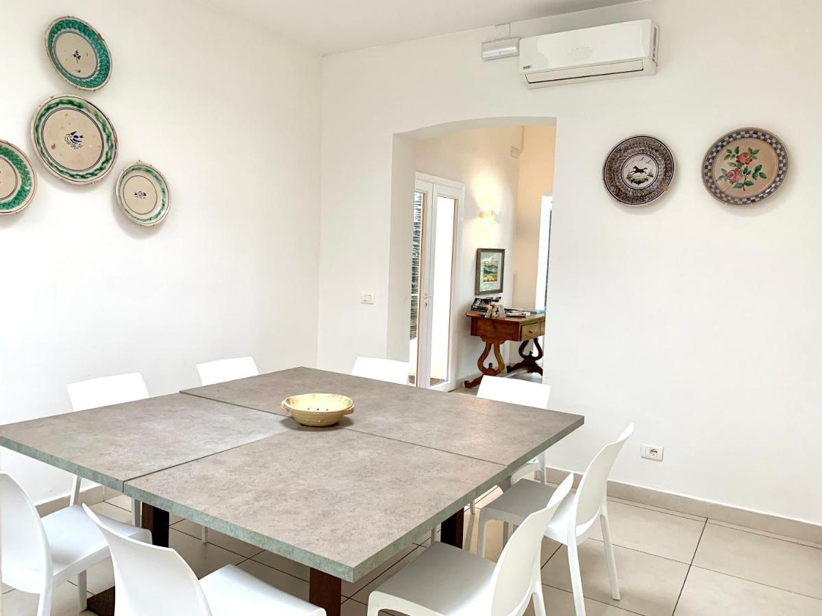 Temenos Villa By Ortigiaapartments Szirakúza Kültér fotó