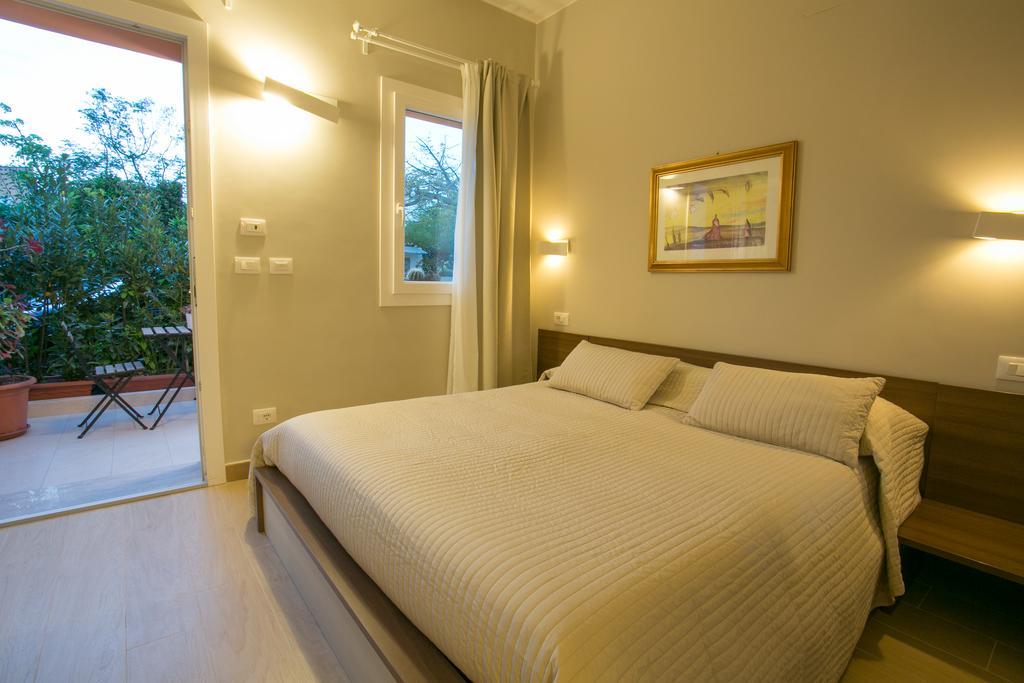 Temenos Villa By Ortigiaapartments Szirakúza Kültér fotó