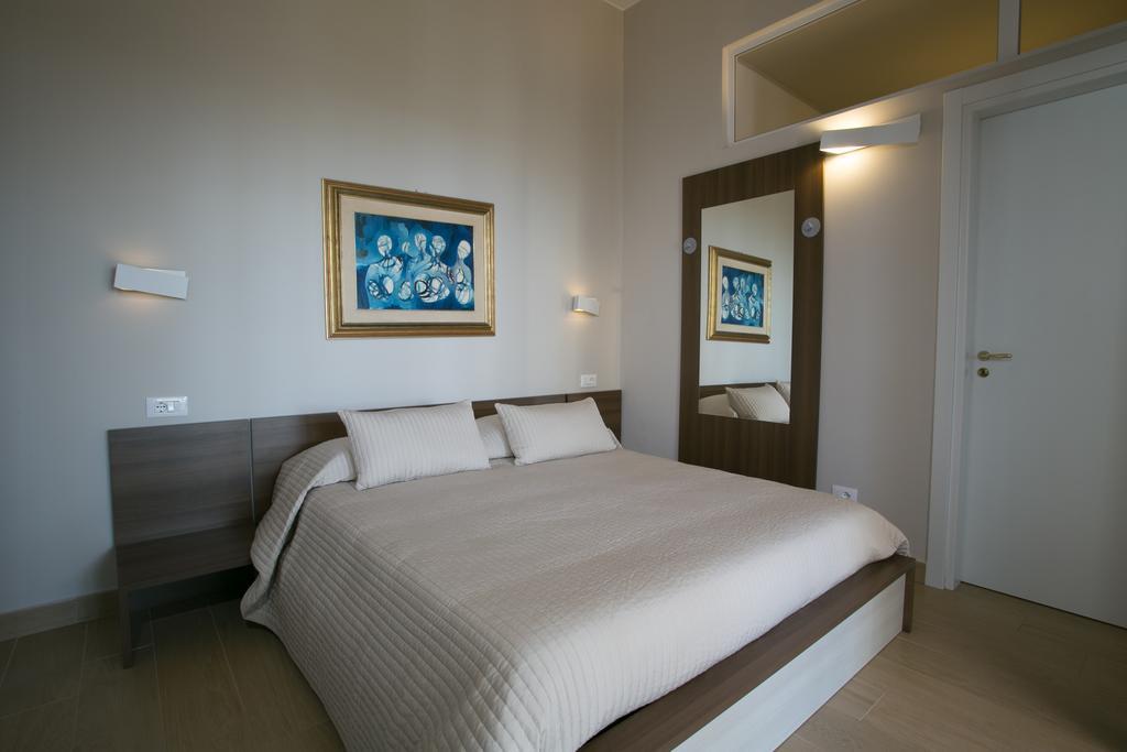 Temenos Villa By Ortigiaapartments Szirakúza Kültér fotó